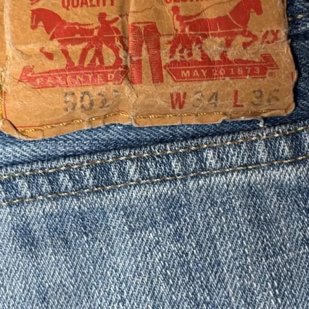 Levi's 501 Original Fit Jeans Men's 34x36 Light Wash Straight Leg Button Fly